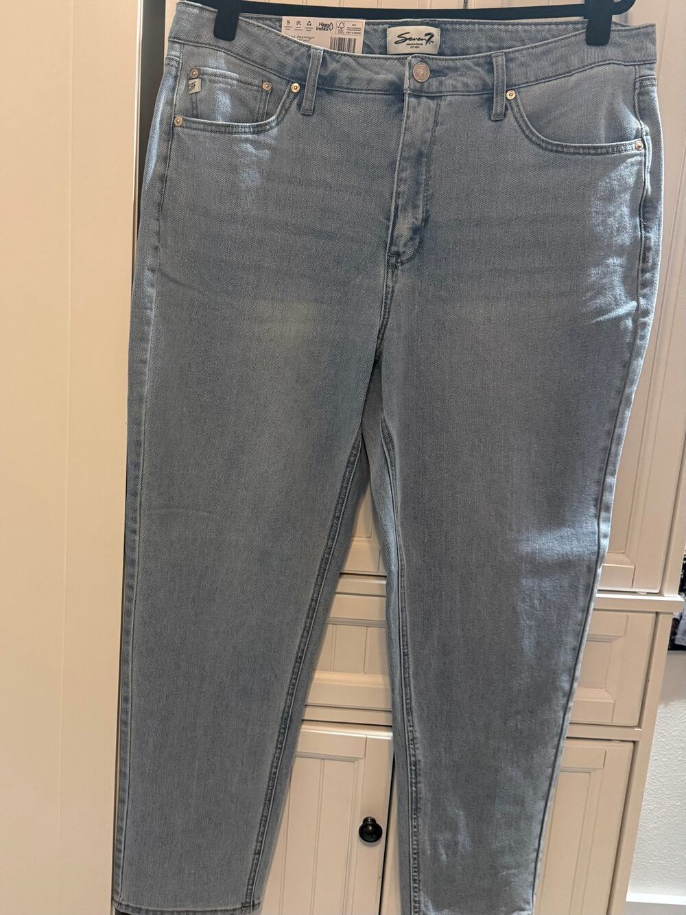 Seven7 women's '90s straight leg jeans light wash sz 16 NWT